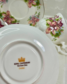 Чайная пара Orchid «Орхидея» Royal Canterbury, England, 1970х 180мл. Костяной фарфор. Цена за 1шт. Картинка 4